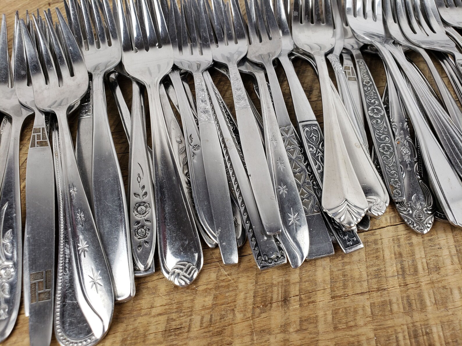 Vintage Salad Forks Set of 8 Mismatched Flatware Mix of Floral Etsy