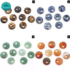 Puede incluir: Surtido de cuentas de piedras preciosas en forma de donut de 10 mm. Las cuentas son de cuatro colores: ojo de tigre, azul, verde y naranja. Las cuentas est&aacute;n dispuestas en cuatro grupos de diez cuentas cada uno.