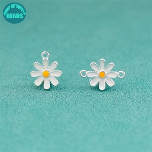 S925 Sterling Silver Daisy flower charm pendant,Sterling Silver Tiny Flower Charm,Bracelet Charm,Necklace Pendant,Flower Pendant