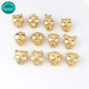 Perline dello zodiaco cinese placcate in oro opaco 18k, distanziatore perline, ciondolo con dodici animali simbolici, perline focali, perline con animali dorati