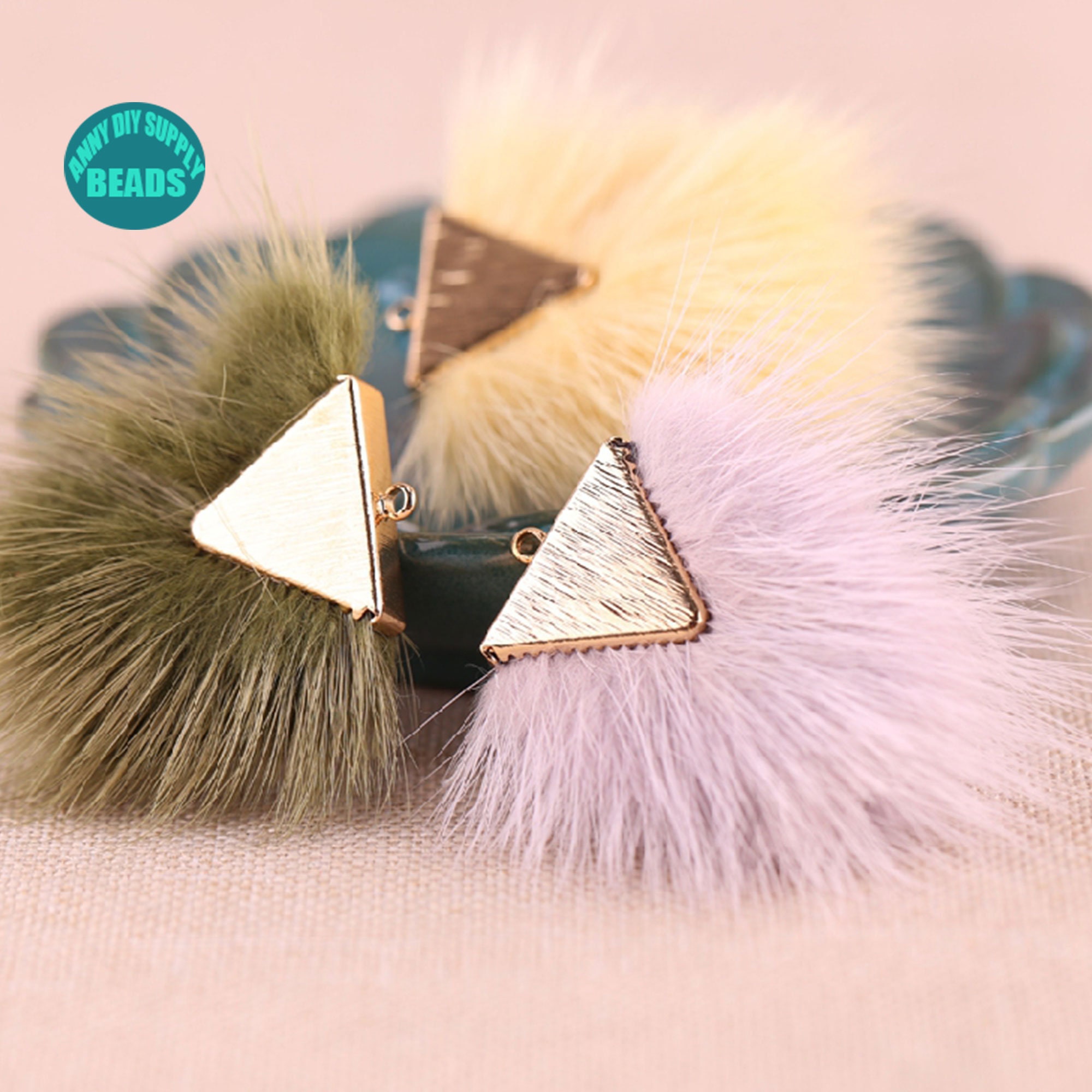 Boucles D'oreilles Clips Vintage 70s En Fourrure De Lapin Fauve - Alliage, Style Rétro