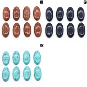 Pu&ograve; includere: Assortimento di cabochon ovali in tre colori: marrone, blu e turchese. I cabochon sono disposti in tre file di otto, con i numeri 18, 19 e 20 sopra ogni fila.