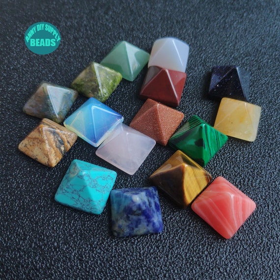 pyramid chakra set,7 CHAKRA Gemstone Set, 7 Chakra,can choose color