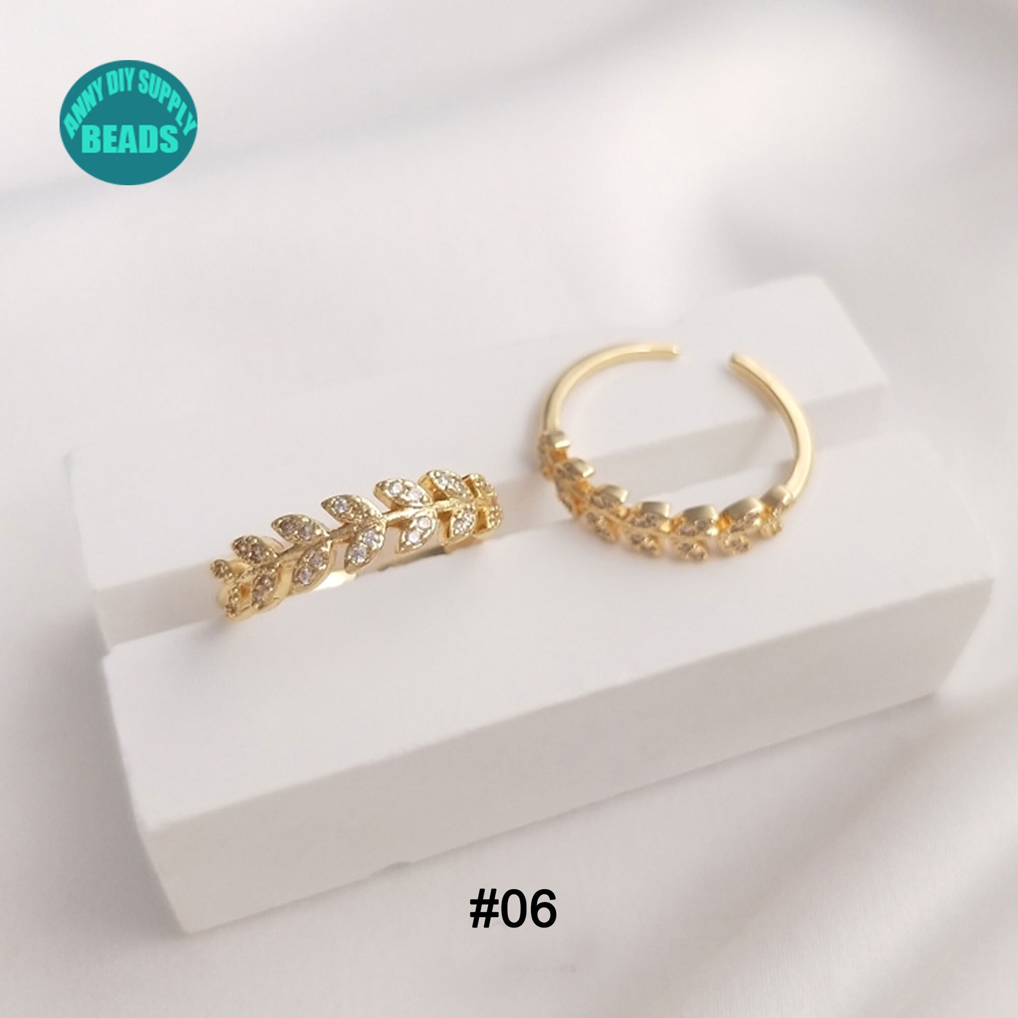 アクセサリー NUMBERING #5401 14k gold plated brass,CZ Men's Casino Poker Ring Brass Plated 14k Gold CZ Inlaid