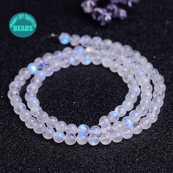Blue store moonstone beads
