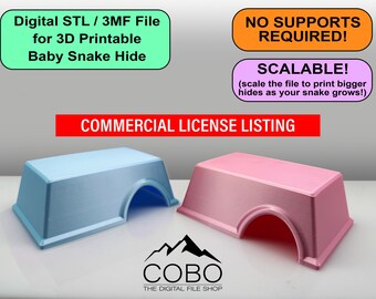 Könnte beinhalten: Zwei 3D-gedruckte Baby-Schlangenverstecke, eines hellblau und eines rosa, mit bogenförmigen Eingängen. Der Text auf dem Bild lautet "Digital STL / 3MF File for 3D Printable Baby Snake Hide" und "COMMERCIAL LICENSE LISTING". Das Design ist skalierbar.