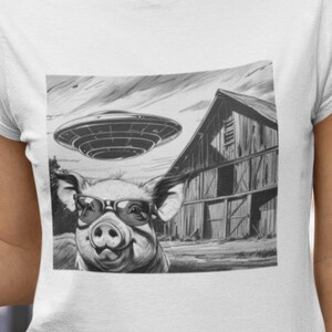 Funny Pig UFO Tee, Unisex Jersey Tee, Farm Humor Shirt, Gift for Animal Lovers, Casual Outfit, Quirky Graphic T-Shirt