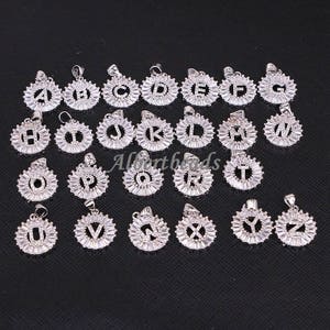 Plata chapado Micro Pave CZ alfabeto carta colgante, colgante de zirconia, accesorios de joyería de moda 10PCS