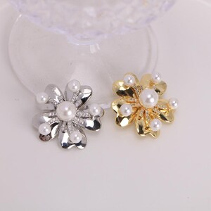 5pcs, Flower Heart Pendant, Dainty Flower Pendant, 18K Gold Filled Charm,Pearl Flower Pendant,Pearl Charm,For Jewelry Making