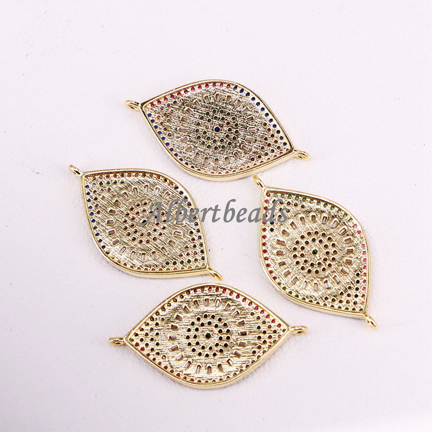 大特価 AZYZ330-4219 Top Quality Multicolor Cubic Zirconia Oval Eye スキー