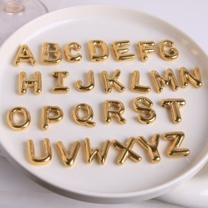 5/10/26 piezas, colgante de letras de acero inoxidable chapado en oro, encantos de letras de globo, letras del alfabeto, letras para hacer joyas, colgante de collar