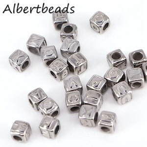 26PCS, Cuentas iniciales de acero inoxidable de la A - Z - Cuentas del alfabeto cuadrado - Cuentas de cubo - 8x8mm