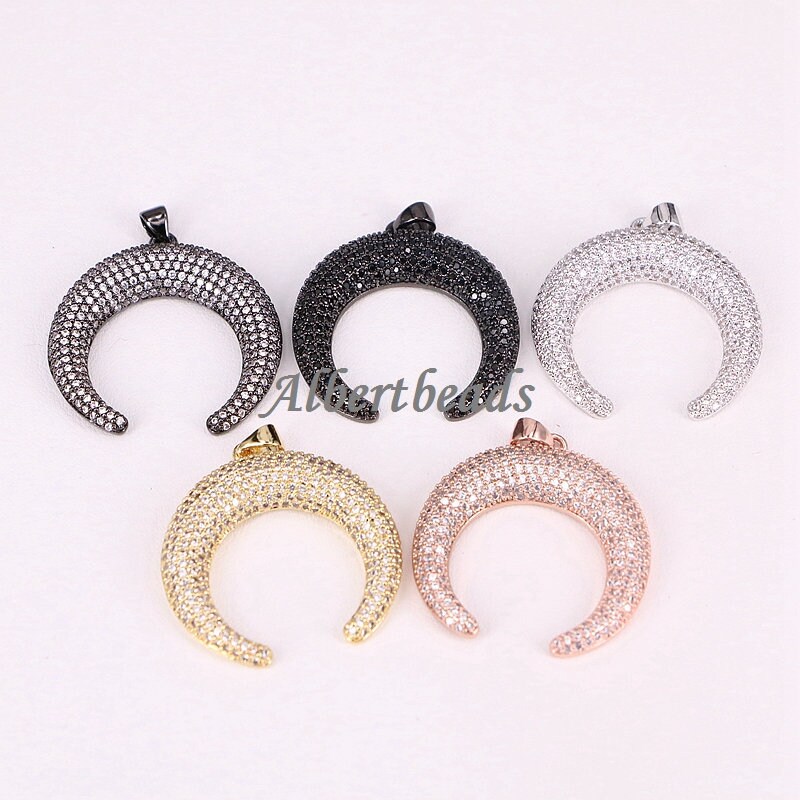 AZYZ293-8810 High Quality Crescent Crystal Zirconia Pendant