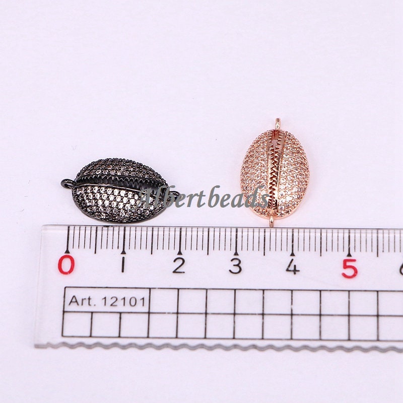 AZYZ186-9340 CZ Micro Pave White Zircon Shell Charm
