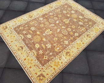 65" x 94" Home Decor 5'6" x 7'11"-Antique Ushak Rug,Vintage Rug,Faded Colors,Turkish Low Pile Carpet,Handwoven Kitchen Rug,166x240 cm