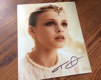 Gesigneerde kinderlijke keizerinkleurenfoto van The Neverending Story