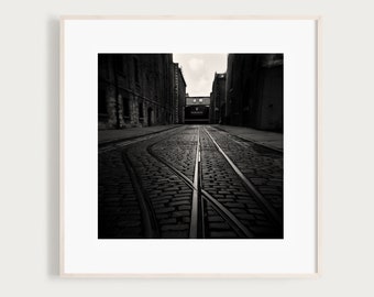 Impresión de Guinness Gate Dublin / Fotografía irlandesa en blanco y negro