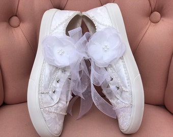 wedding shoes for flower girl, lace shoes for wedding, Girls First Holy Communion Shoes, ivory and white bridal sneakers embroidered