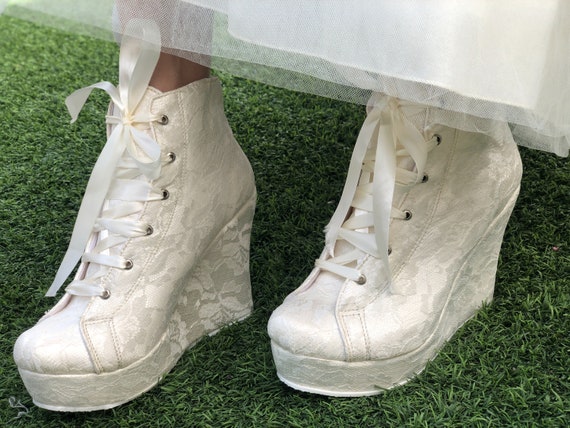 converse wedge boots