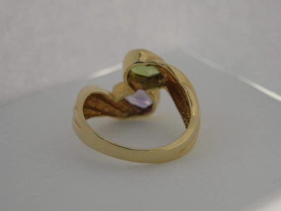 Vintage 14k Yellow Gold Amethyst and Peridot Bypa… - image 4