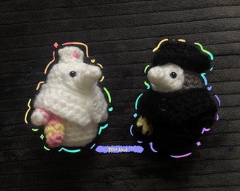 Plague Doctor Miniature - Plague Nurse Crochet Plushie - Amigurumi Doll- Mini Keychain
