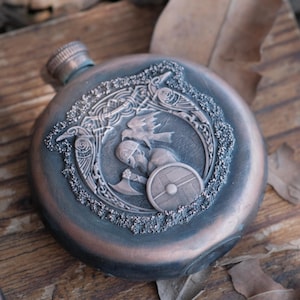 Viking whisky hip flask in leather holster viking armour dwarf aethtetics