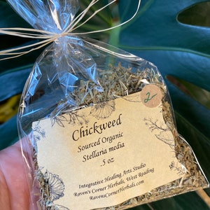 Chickweed Loose .5 Ounce Package -Stellaria media