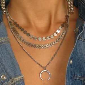 Upside Down Moon Necklace, Set Of 3, Silver Horn Pendant, Crescent Moon Necklace ,Half Moon Necklace, Silver Double Horn Necklace