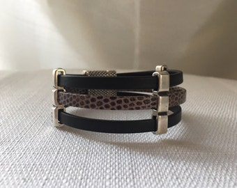 Bracciale avvolgente in pelle di serpente