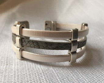 Bracciale avvolgente in pelle di serpente