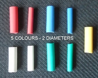 Aglets Schnürsenkel Spitzen Enden - Rot, Grün, Blau, Weiß, Gelb - Auswahl von 2 Durchmessern - Machen Reparatur DIY