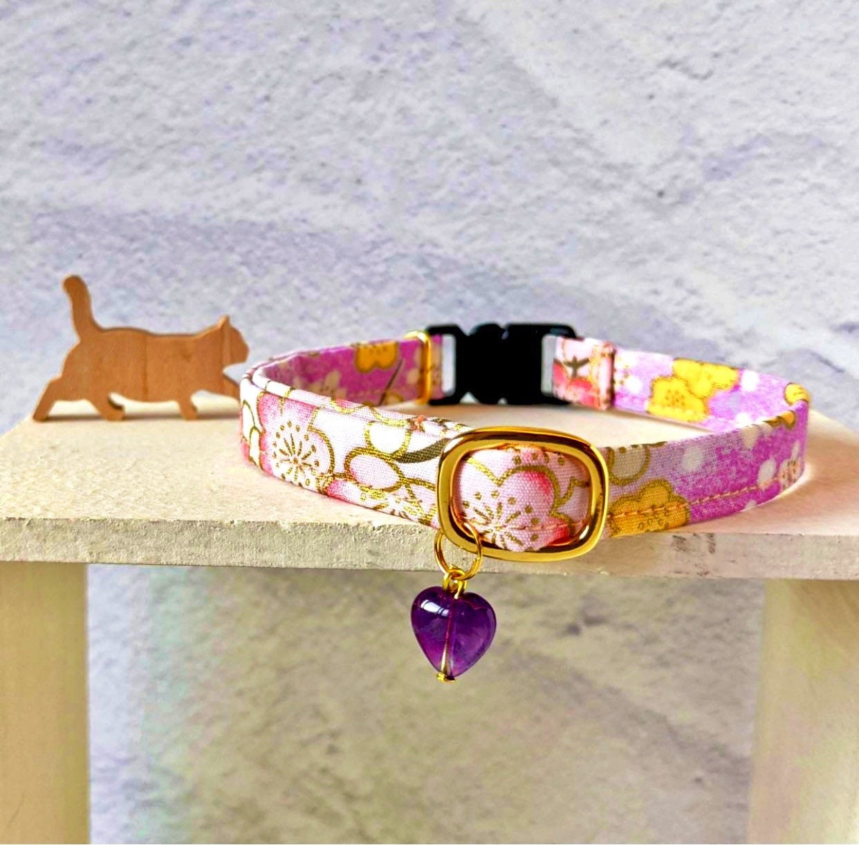 Amethyst cat cheap collar