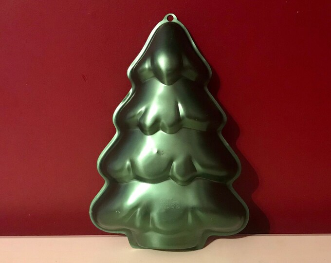 Small Christmas Tree Cake Pan Small Green Christmas Tree Cake Pan