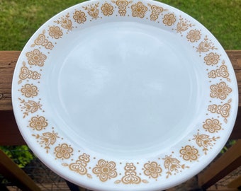 Pair of Butterfly Gold Dishes | Corelle PYREX Corning Dish 2 Dinner Plates Set of  Two Replacement Plates