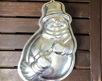 Moule à gâteau vintage bonhomme de neige souriant avec un balai / Moule de Noël / Moule des fêtes Ustensiles de cuisson 14 x 9 x 2,5 po. Moule à gâteau bonhomme de neige épais vintage de 12 oz