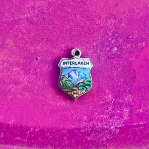 Vintage Charm Interlaken Charm Bracelet Necklace Jewelry Vintage Charm Silver Enamel Travel Shield Souvenir Bracelet Charm