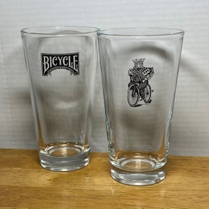 2 pc Set Bicycle Playing Cards Logo & King of Spades Pint Glasses - 6" Tall Thick Bar Barware Beer Mugs Nostalgia Highball Tumblers 16 oz