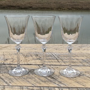 Set of 3 Bavaria Crystal Wine Glasses, 8.5" Tall Flared German Stemware