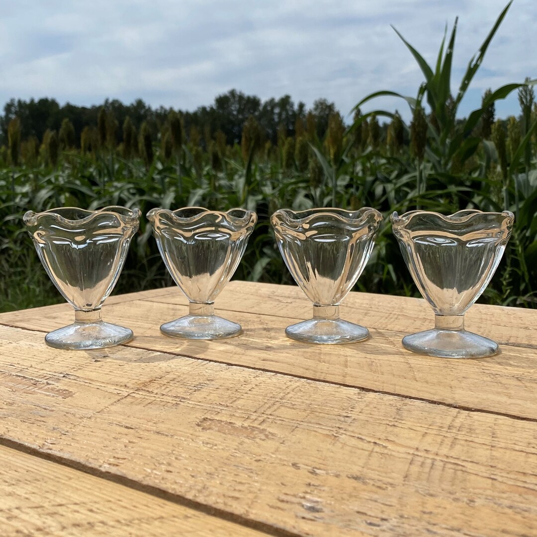 4 Ice Cream Sundae Bowls Heavy Glass Waffle Design Bottom Etsy
