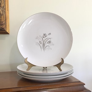 1960&#39;s Set of 4 Vintage 9.25&quot; Luncheon Plates Japan Fine China Royal Elegance by Creative Coupe White w/ Gray Flower Center and Silver Edge
