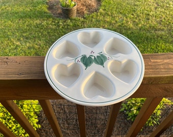 Herzförmige Pfanne für Muffins, Brownies, Cupcakes, schwere Steinzeug-Keramikform, Backformen, Landhausküche, Landhaus-Bauernhaus / Ton-Design, 1990