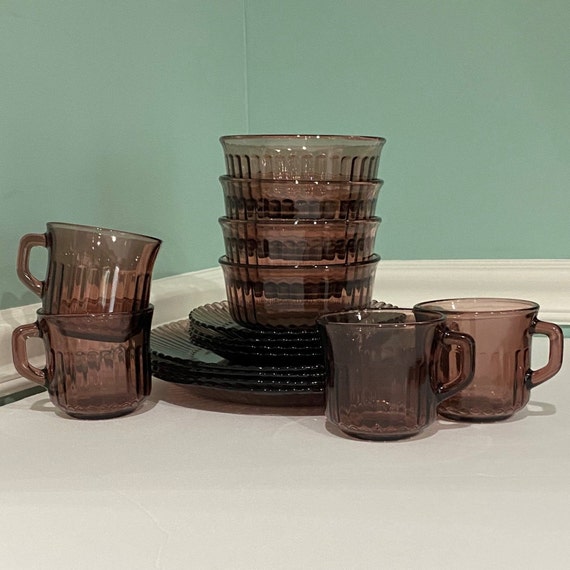Vajilla acanalada de vidrio transparente color purpura amatista Se vende por separado o combinada Taza de 8 oz plato de cena de 10 plato lateral de 7 y tazon de 5 Mexico Etsy Mexico