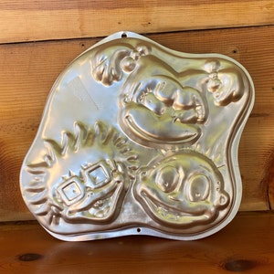 1998 Rugrats Wilton Cake Pan Vintage 2105-3050 Viacom - Birthday Cartoon Animation Baking - Chuckie Finster, Angelica Pickles & Dil Pickles