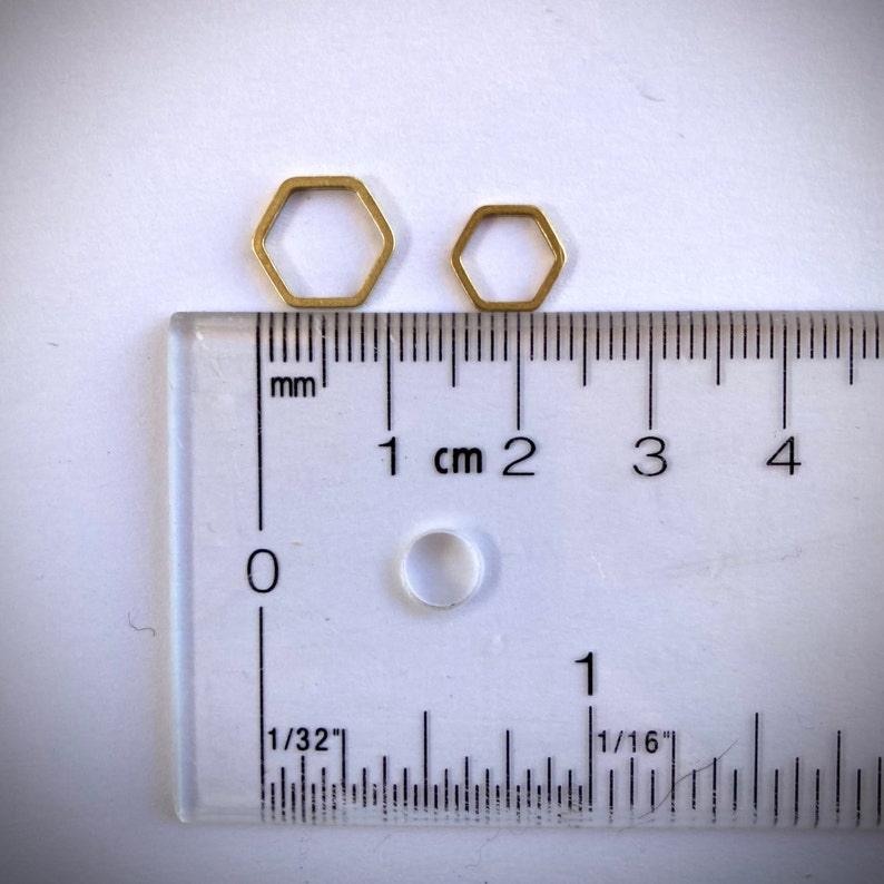 Honeycomb, stitch markers, set, hexagonal, gold color, brass, metal, knitting, crochet image 4