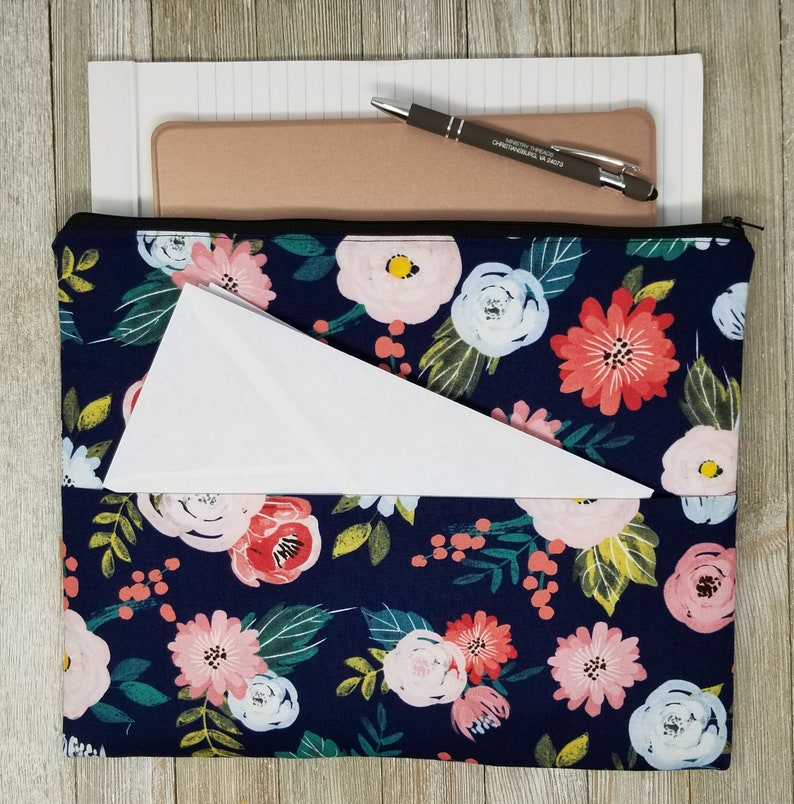 Watercolor sloths-Letter writingphone witnessing pouch.