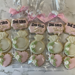 Engagement cookie favor packs