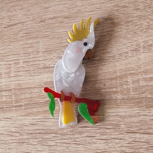 Cute Cockatoo   Brooch |  Art deco style | 3d acrylic layers | Retro | bird lover