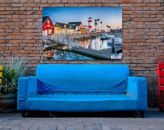 Pueblo portuario de Oceanside al anochecer: arte mural del puerto costero de California, fotografía náutica de marinas, impresión del pueblo portuario de Oceanside