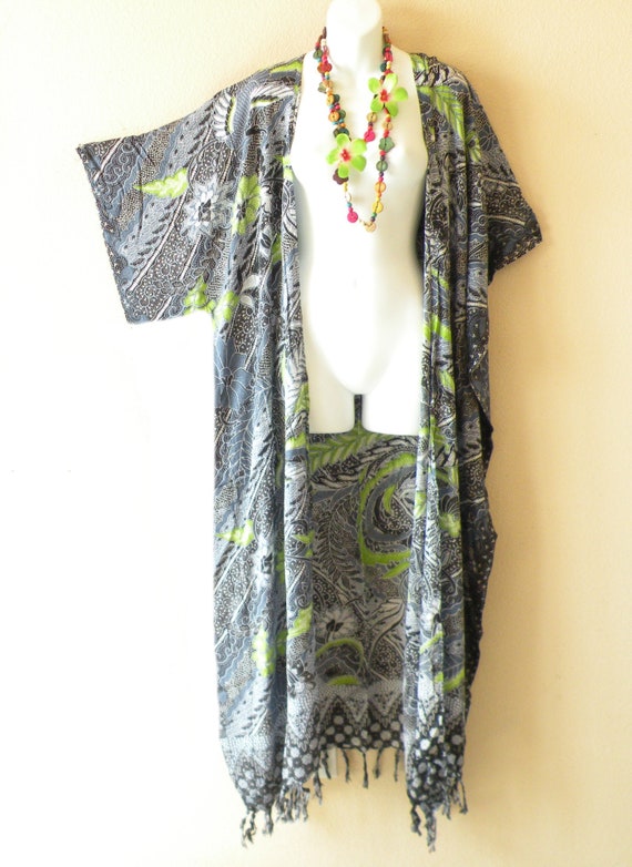 Gentlemens Collection Light Weight Batik Modern Design Long