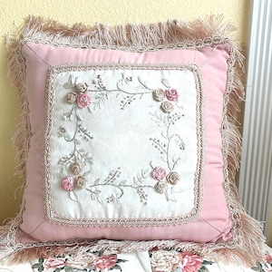 Vintage Rare Unique Beautiful Pink Rose Victorian Collectible Shabby Chic Embroidered Flower Embroidery Fringes Sham Throw Pillow Cushion